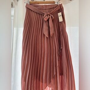 Maeve by Anthro Crinkle Skirt with tie NWT